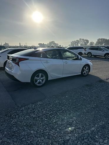 приус центр: Toyota Prius: 2019 г., 1.8 л, Вариатор, Гибрид, Лифтбек — 4