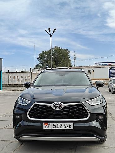 Toyota: Toyota Highlander: 2022 г., 2 л, Типтроник, Бензин, Внедорожник — 3