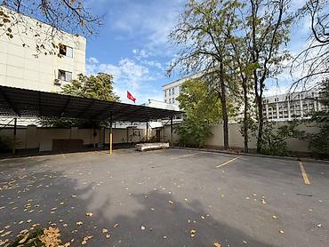 Кыймылсыз мүлк: Ижарага Кеңсе бөлмөсү: 181 м² — 9