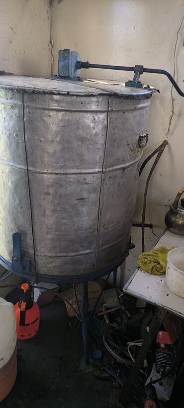 Другая сельхозтехника: Кочевая пасека на прицепе-платформе срочно срочно срочно очень — 12