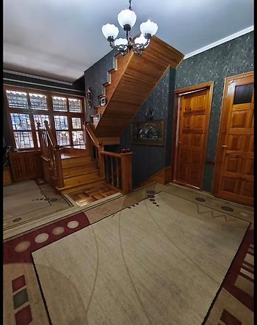 октябрьский: 🏡 Продаётся большой добротный дом 650 м² на участке 5,5 соток! 📍 — 5