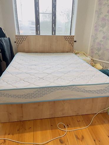 tumbuckalar: İki tunbo bazalı yataq +matras — 2