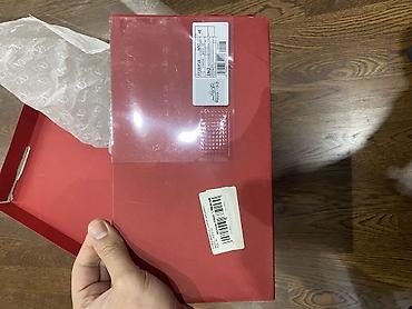 Ayaqqabılar: 900 manat Valentino kiwi ayaqqabisi hec geyinilmiyib hediyye verilib — 8