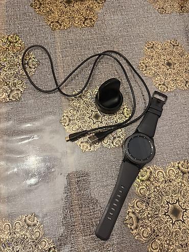 m12 samsung: Samsung Galaxy Gear S3Watch seriyasından qara rəngli ağıllı saat və — 1