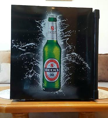 Frižideri: Mini frižider Beck's - Mini frižider (vitrina) Beck's donešen iz — 4