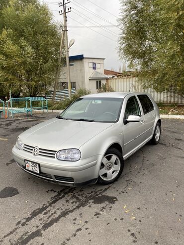 аварийный гольф 4: Volkswagen Golf: 2001 г., 1.6 л, Механика, Бензин