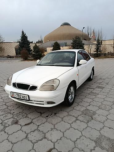 Daewoo: Daewoo Nubira: 2001 г., Бензин — 2