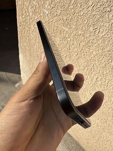 тигүүчү машиналар жак: IPhone айфон 16 pro max 512 в идеале 
Esim — 2