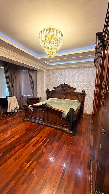 Продажа коттеджей и домов: 🏡✨ ПРОДАЁТСЯ 2-ЭТАЖНЫЙ ДОМ ✨🏡 📍 Медерова / Шукурова 📐 Участок — 6 — 13