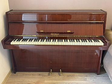 Клавишные инструменты: Petrof akustik pianino – dik model - Brend: Petrof (Çex istehsalı) — 1