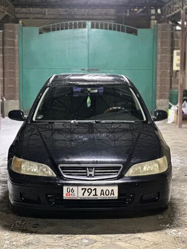 Honda: Honda Accord: 2000 г., 1.8 л, Механика, Бензин, Седан