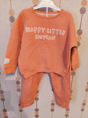 детский спортивный костюм для девочки до 2 лет: Комплект, цвет - Оранжевый, Б/у