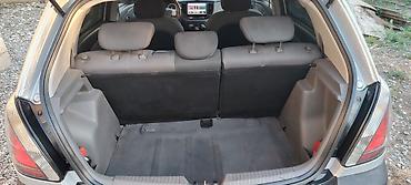 Kia: Kia Rio hatchback - Gümüş rəngli kuzov, 5 qapı - Mexaniki sürətlər — 6