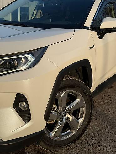 range rover evoque: Toyota RAV4: 2021 г., 2.5 л, Гибрид, Кроссовер — 2