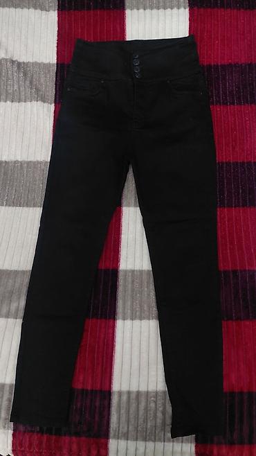 black viev: Şalvarlar L XL razmere uygundu. her biri 7 azn satilir. çatdırılma — 5