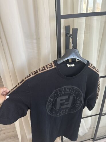 Чайники: Fendi oversize unisex original - Rəng: qara - Dizayn: ön hissədə iri