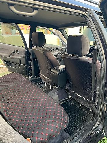 авто проект: Volkswagen Passat: 1992 г., Механика, Бензин, Лифтбек — 3