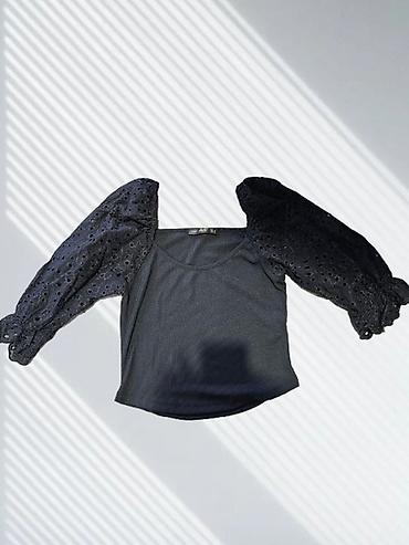 boho torbice: Crna ženska kraća bluza sa bogatim puf rukavima — 1