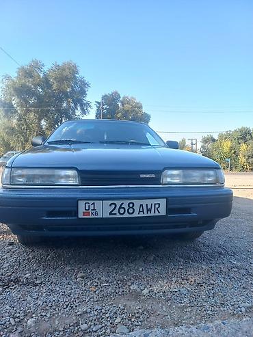 шилем: Mazda 626: 1990 г., Кол менен иштөөчү, Бензин, Седан — 3