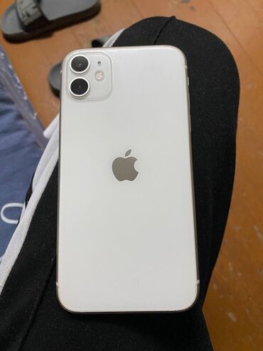 Apple iPhone: IPhone 11, Новый, 64 ГБ, Белый, Наушники, Зарядное устройство, Защитное стекло, 87 %