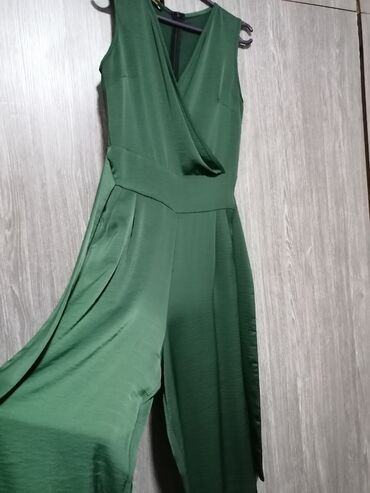 haljine i kompleti za punije osobe: M (EU 38), L (EU 40), Jednobojni, bоја - Maslinasto zelena
