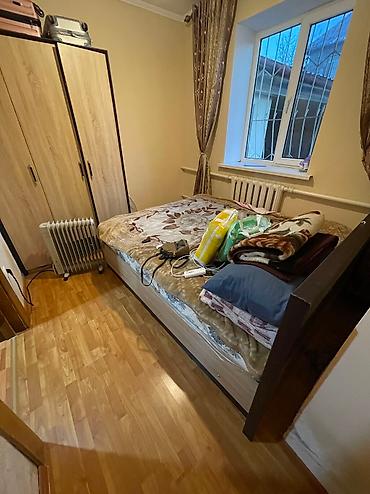 Продажа коттеджей и домов: 🏡 *Продается дом в Золотом Квадрате!* 📍 Ул. Айдаралиева 8 (между — 10