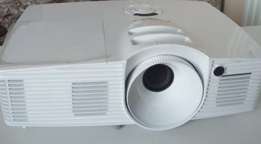 проекторы epson в Кыргызстан: Продаю проектор Optoma HD26
Описание:
HD26 - огромный размер изображе