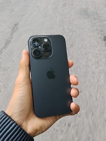 iphone 112: IPhone 15 Pro, Б/у, 256 ГБ, Графит, Чехол, 92 % — 1