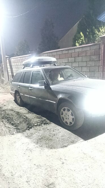 купить прицеп самосвальный для камаза бу: Mercedes-Benz W124: 1993 г., 2.2 л, Механика, Бензин, Универсал