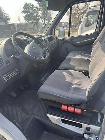коллектор вито: Mercedes-Benz Sprinter, грузовой фургон с тентованной будкой. Об 2,2 — 7