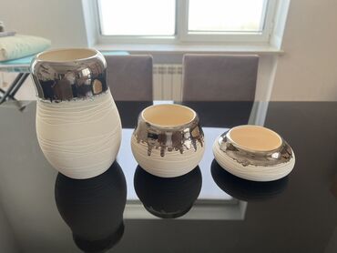 Şəkillər, tablolar: Vaza dəsti, Keramika