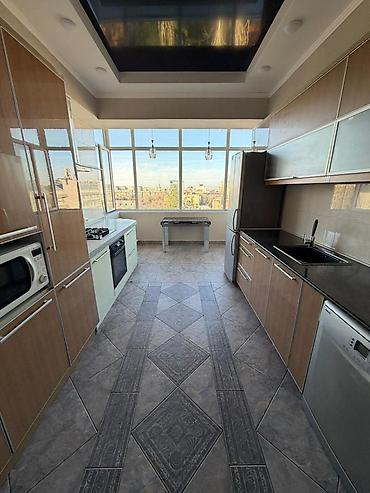 Продажа квартир: 3 комнаты, 117 м² — 11