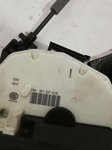 vw privezak za kljuceve: UNUTRASNJA BRAVA I NOSAC KVAKE ZA VOLKSWAGEN GOLF 7 - 15A5K1837015E | — 4