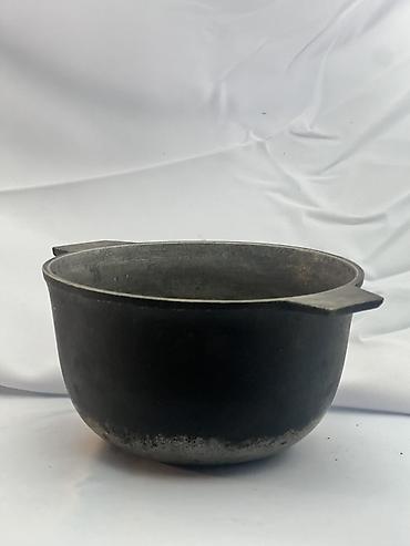 koko pit: Qazan, rəng - Qara, Çuqun — 1