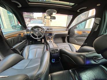 mercedes sekilleri: Mercedes-Benz E‑Class (W211) sedan – qara rəng, AMG üslublu eksteryer — 7