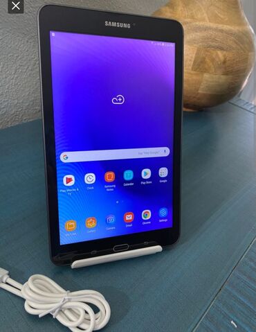 planset tab: Samsung Galaxy Tab E32gb zapcast kimi satiram ozunun 20 manat xerci