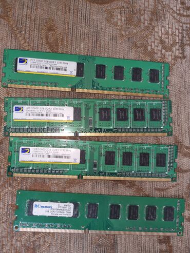 ddr3 ram 16gb 3000mhz: Operativ yaddaş (RAM) Hynix, 16 GB, 1600 Mhz, DDR3, PC üçün, İşlənmiş