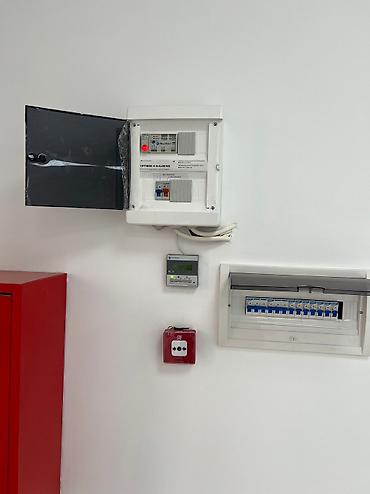 store: Продажа магазинов В жилом доме, 112 м², Отдельный вход, 1 этаж — 3