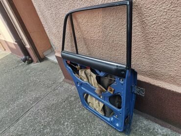 Auto delovi: Vrata zadnja leva Lada 2107 Riva,2105 u plavoj boji ZL1 . Vrata su — 10