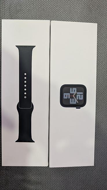Apple Watch: Apple Watch SE (2‑го поколения), GPS, 44 мм. - Корпус: алюминий, цвет — 4