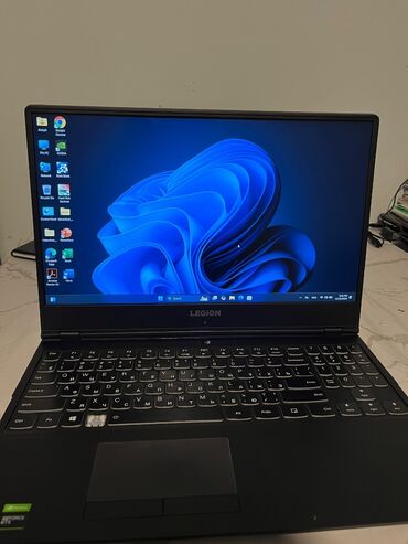 Lenovo: Lenovo 15 ", Intel Core i5, 512 GB