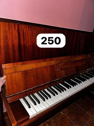 fender gitara simleri: Upright pianino – “Fantaziya” modeli - Korpus: parlaq laklı tünd qoz — 1
