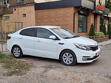 mercedes s63: Kia Rio: 2016 г., 1.4 л, Механика, Бензин, Седан — 3
