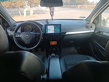opel sukanı: Opel Astra: 1.3 l | 2007 il 367000 km Universal — 2