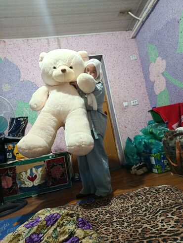 мягкая игрушка с пледом внутри: Большой плюшевый медведь - Размер: очень крупный, почти с человека