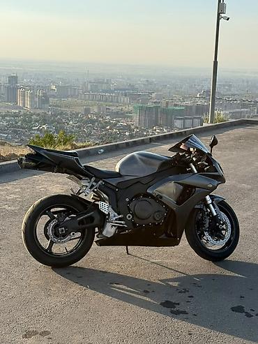 Мотоциклы: Спортбайк Honda, 1000 куб. см, Бензин, Взрослый, Б/у — 2