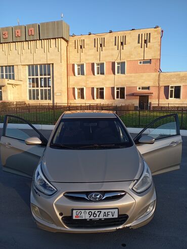 Hyundai: Hyundai Solaris: 2013 г., 1.6 л, Автомат, Бензин, Седан — 1