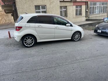 mercedes maşın: Mercedes-Benz B 170: 1.7 л | 2007 г. Хэтчбэк