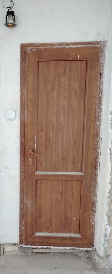 Фурнитура и комплектующие: Plastik qapi 200/75sm
85azn 
Ehmedli 7085 leli