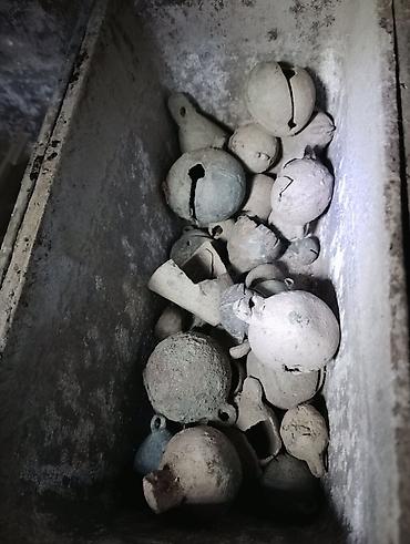 Qədim metal əşyalar toplusu – qarışıq lot Təsvir: - Çoxsaylı metal — 2